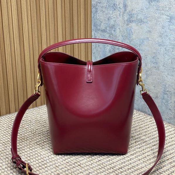 Y51 top handle bags